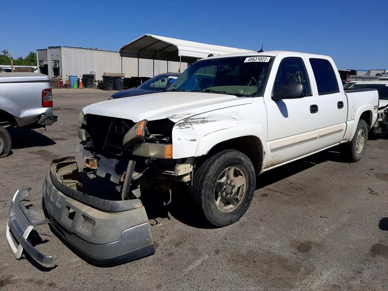 Photo 2 from auction – 2005 CHEVROLET SILVERADO with VIN 2GCEK13T051375071