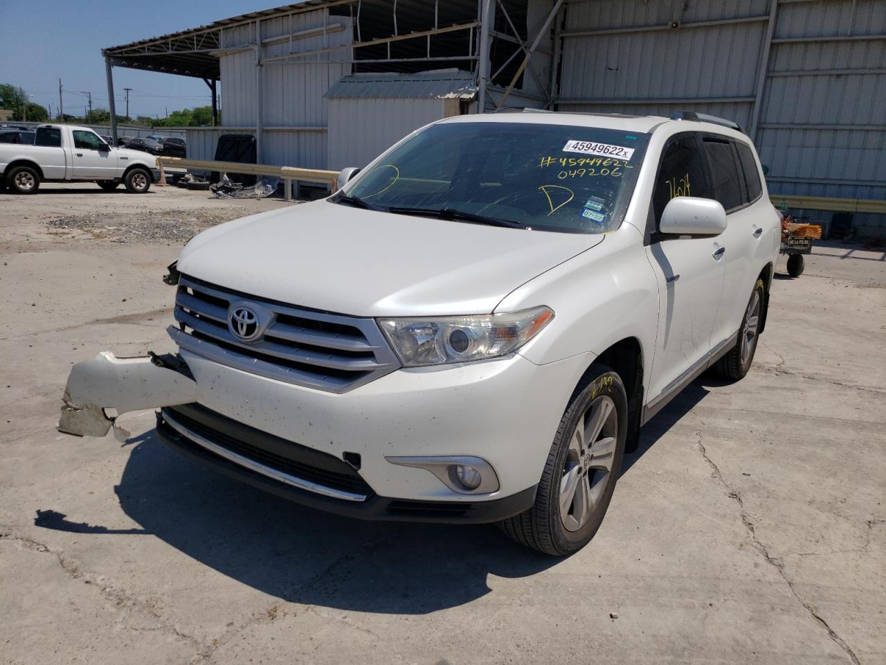 Photo 2 from auction – 2011 TOYOTA HIGHLANDER with VIN 5TDYK3EH3BS049206