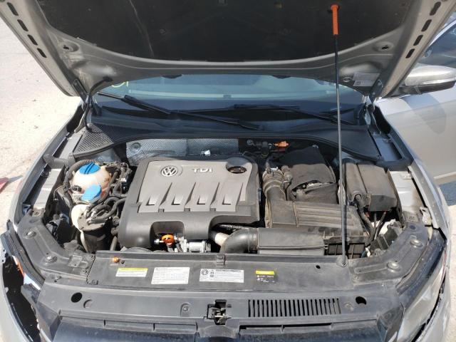 Photo 7 from auction – 2013 VOLKSWAGEN PASSAT SEL with VIN 1VWCN7A31DC036636