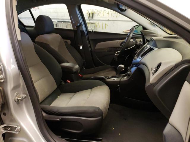 Photo 5 from auction – 2012 CHEVROLET CRUZE LS with VIN 1G1PC5SH2C7201408