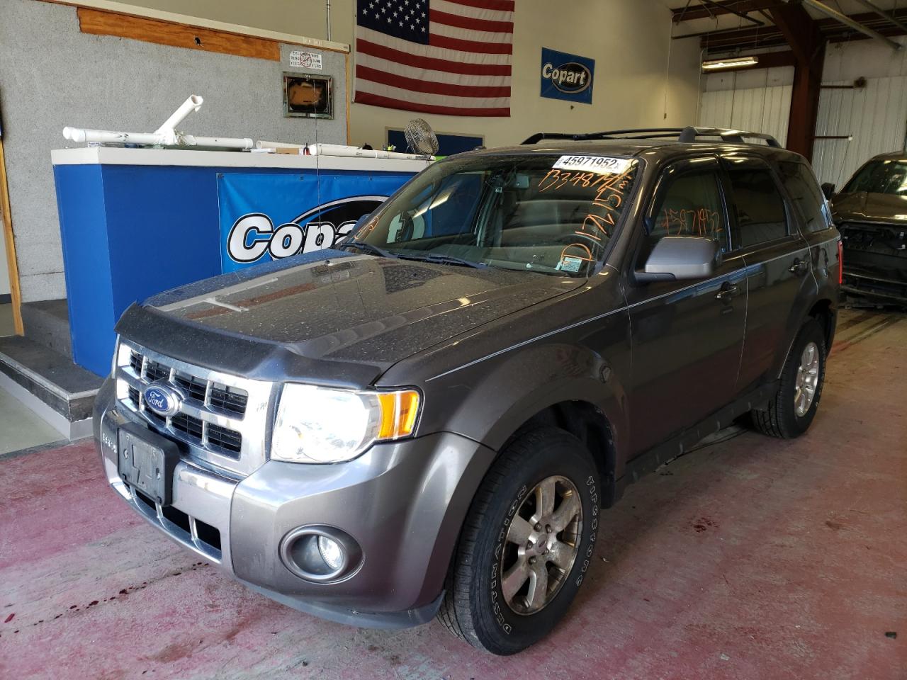 Photo 2 from auction – 2012 FORD ESCAPE LIM with VIN 1FMCU9EG5CKB34874