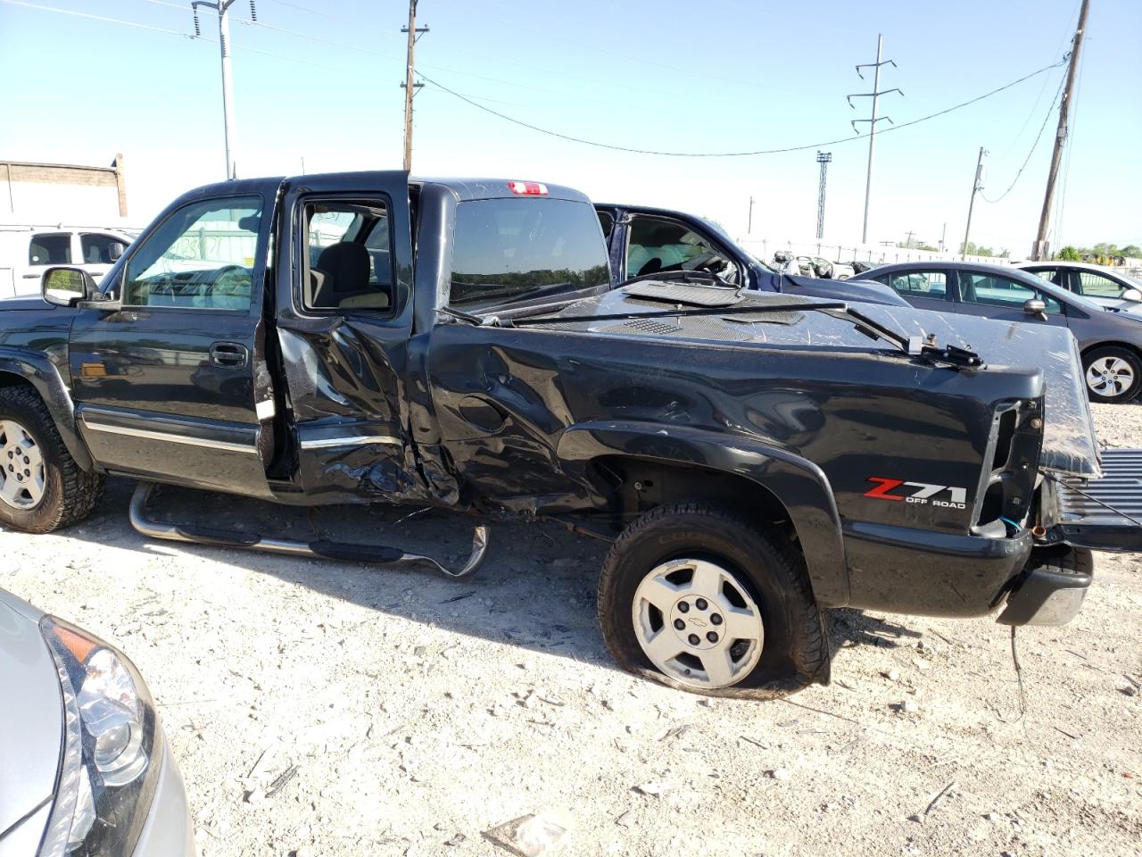 صورة رقم 9 من المزاد - 2004 CHEVROLET SILVERADO مع VIN 2GCEK19T241102641
