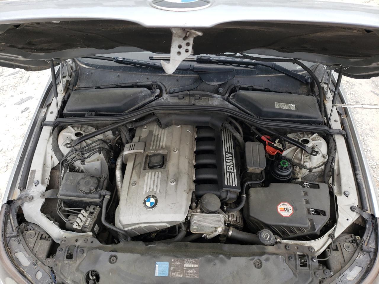 Photo 7 from auction – 2007 BMW 530 I with VIN WBANE73557CM58226