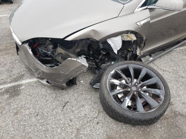 Photo 9 from auction – 2016 TESLA MODEL X with VIN 5YJXCBE27GF002674
