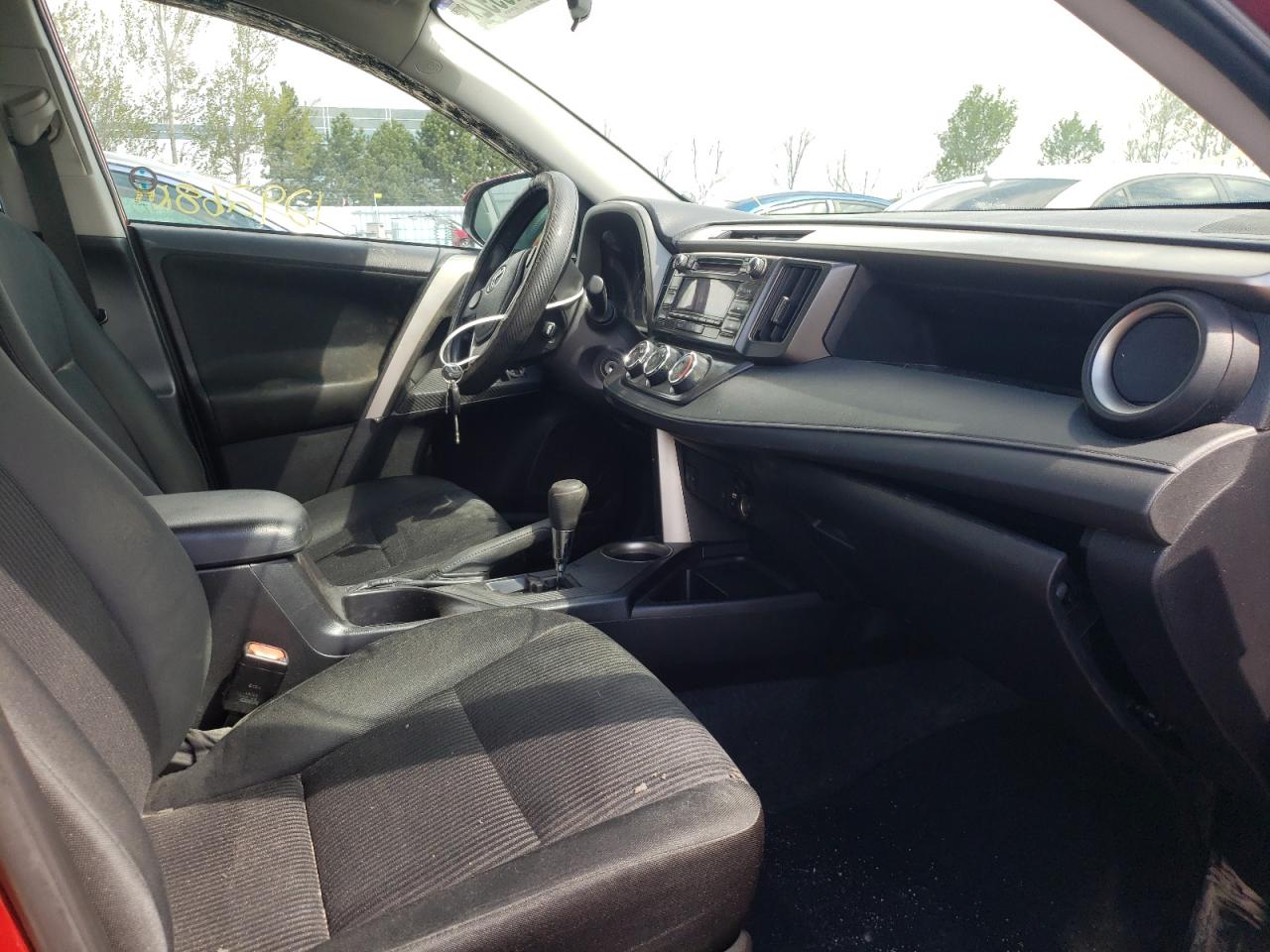 Photo 5 from auction – 2015 TOYOTA RAV4 LE with VIN 2T3ZFREV9FW131060