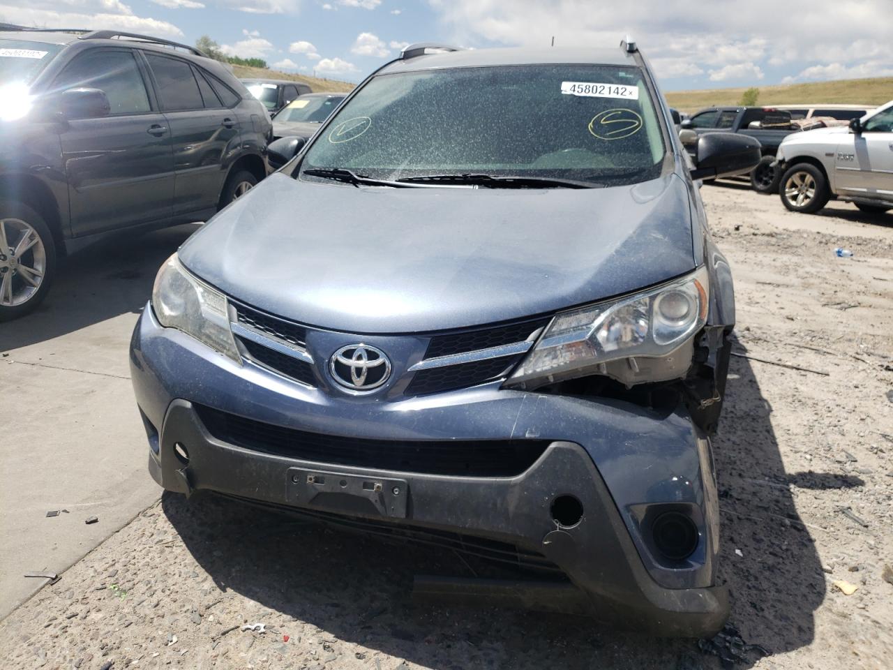 Photo 9 from auction – 2013 TOYOTA RAV4 LE with VIN JTMBFREV8DD003520