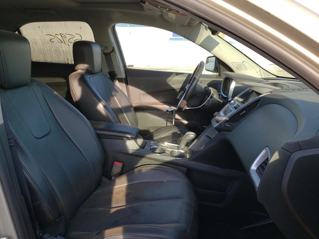 Photo 19 from auction – 2014 CHEVROLET EQUINOX LT with VIN 2GNALDEKXE6298950