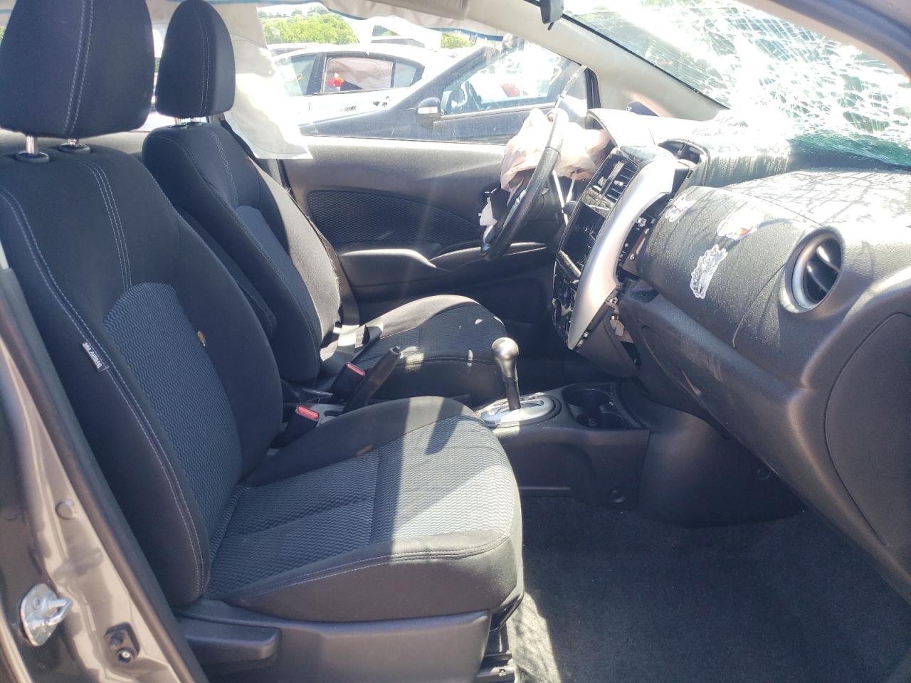 Photo 5 from auction – 2016 NISSAN VERSA NOTE with VIN 3N1CE2CP1GL407828