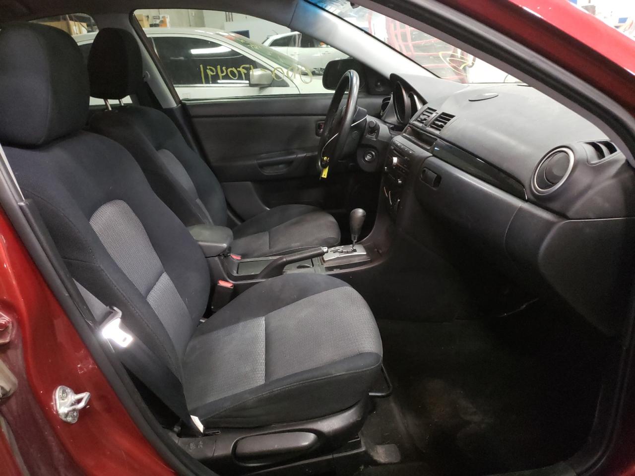 Photo 5 from auction – 2008 MAZDA 3 I with VIN JM1BK12GX81105525