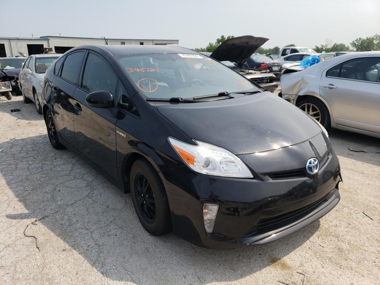 TOYOTA PRIUS 2013 z numerem VIN JTDKN3DU1D0346721 - Zdjęcie z aukcji