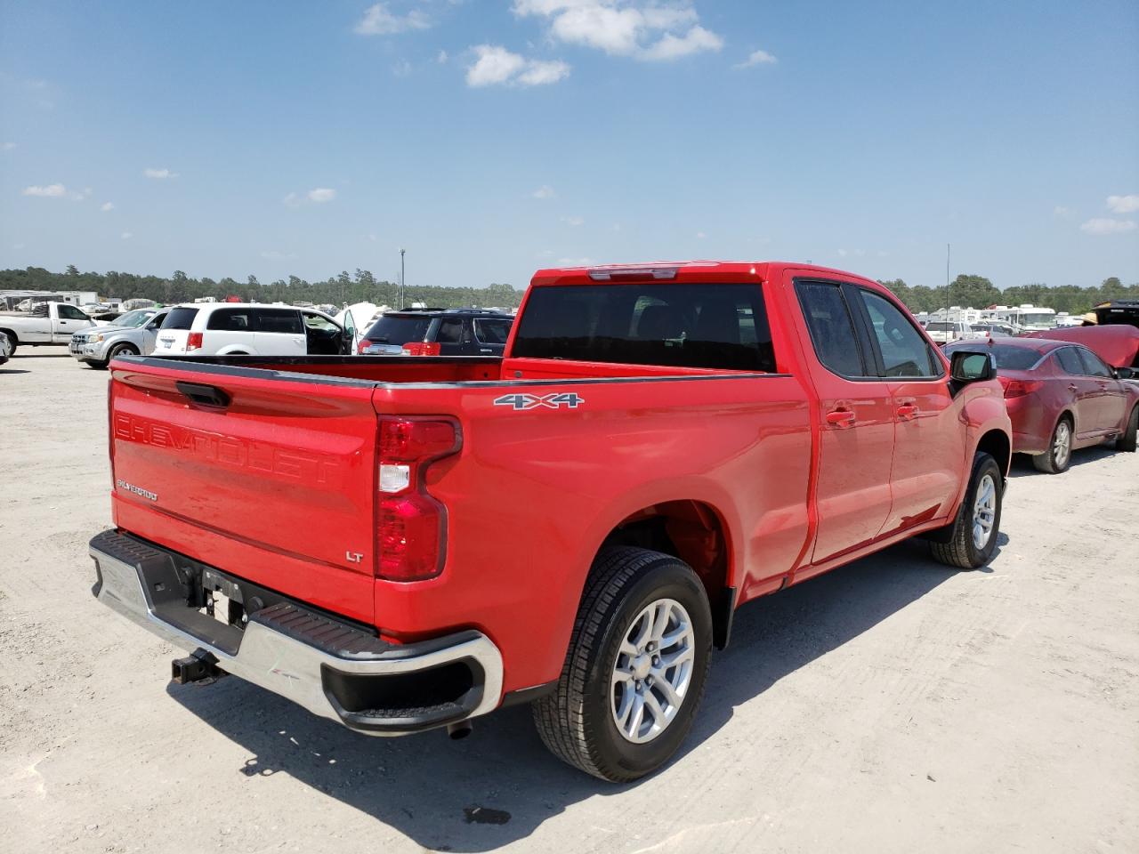 Photo 4 from auction – 2020 CHEVROLET SILVERADO with VIN 1GCRYDED5LZ263099
