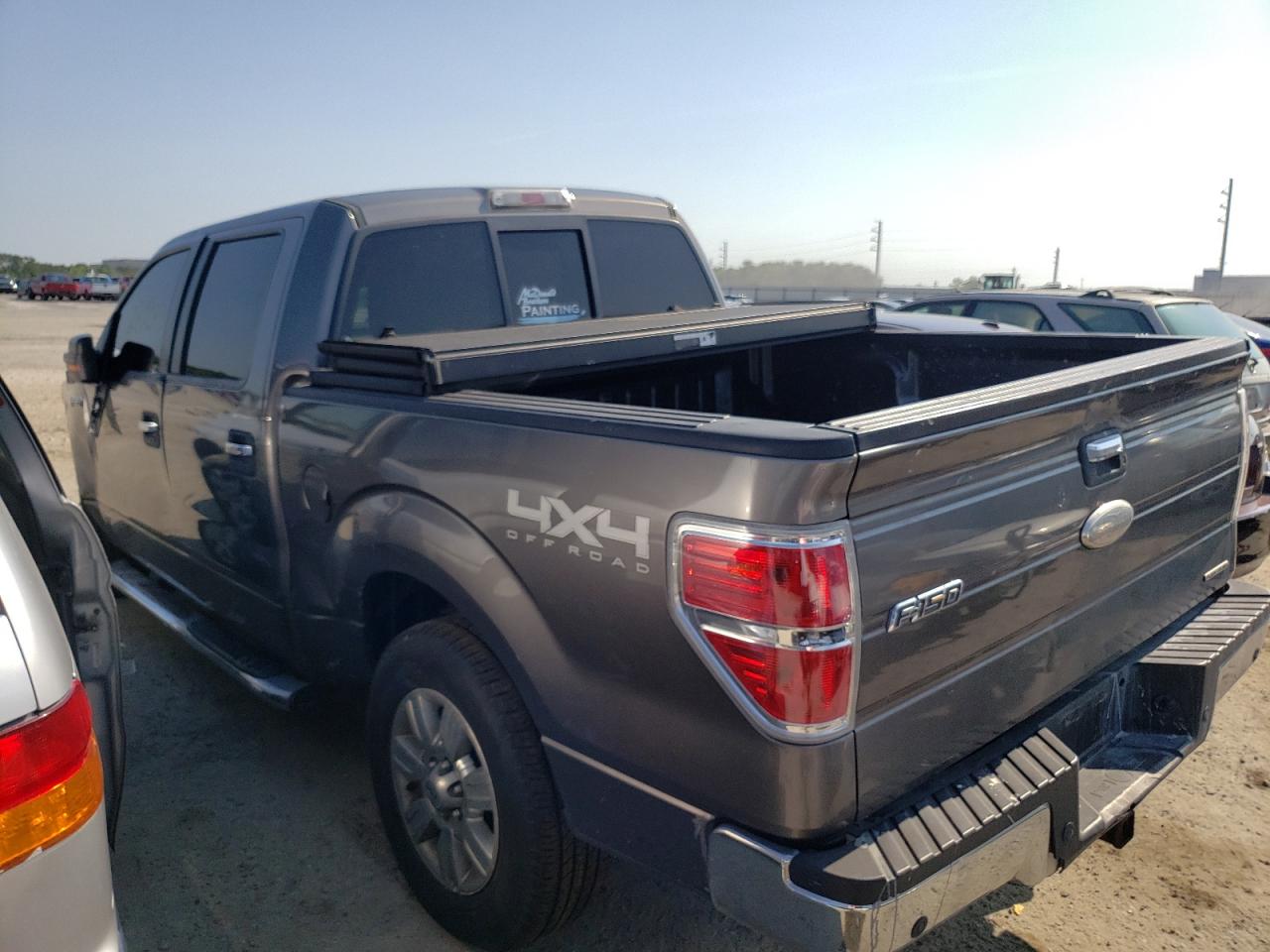 Photo 3 from auction – 2011 FORD F150 SUPER with VIN 1FTFW1EF9BFC63230