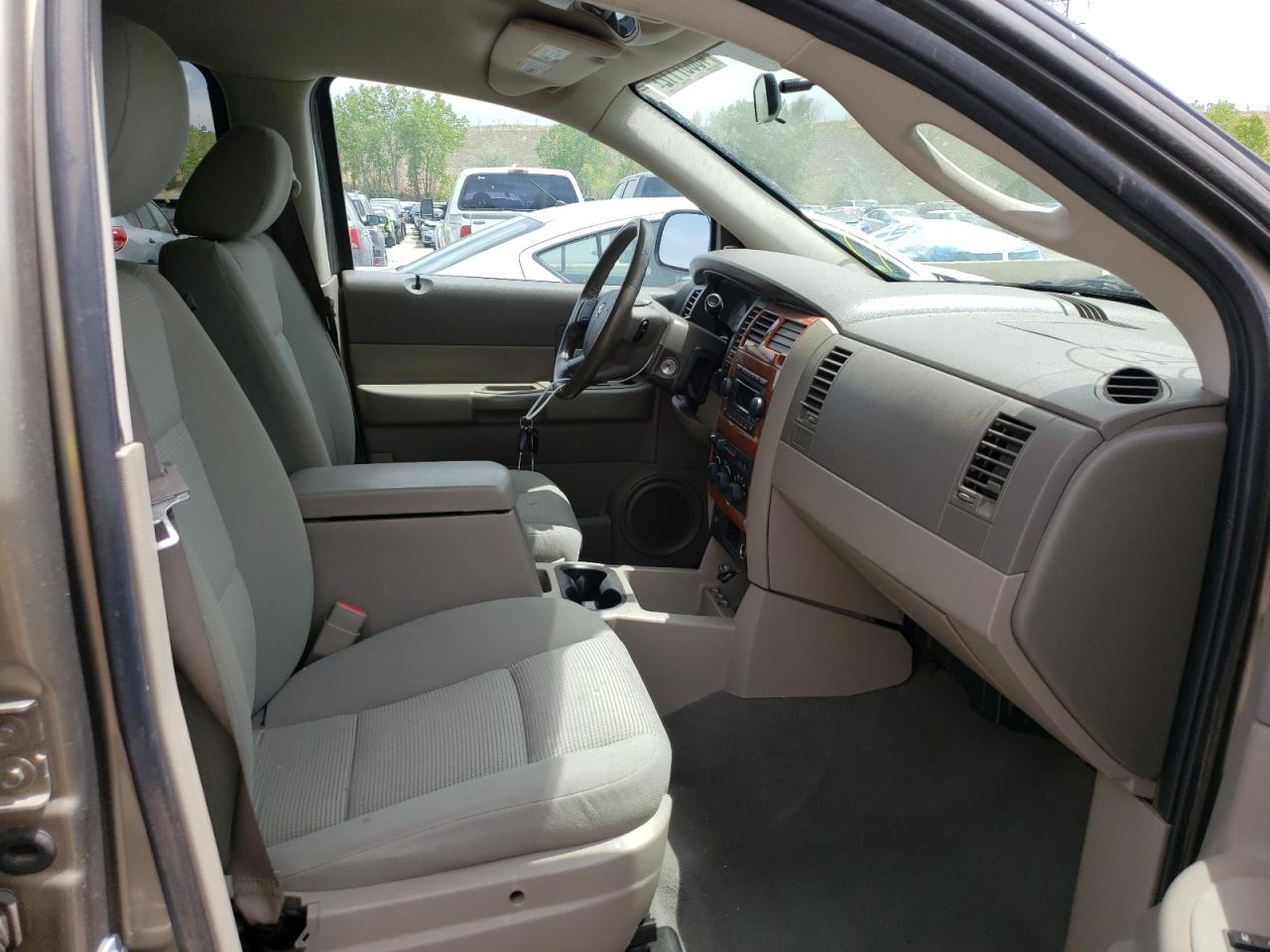 Photo 5 from auction – 2007 DODGE DURANGO SL with VIN 1D8HB48P97F540445