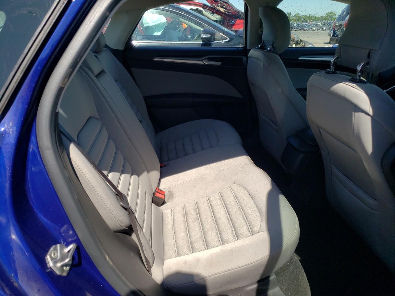 Photo 6 from auction – 2014 FORD FUSION S with VIN 1FA6P0G71E5370365