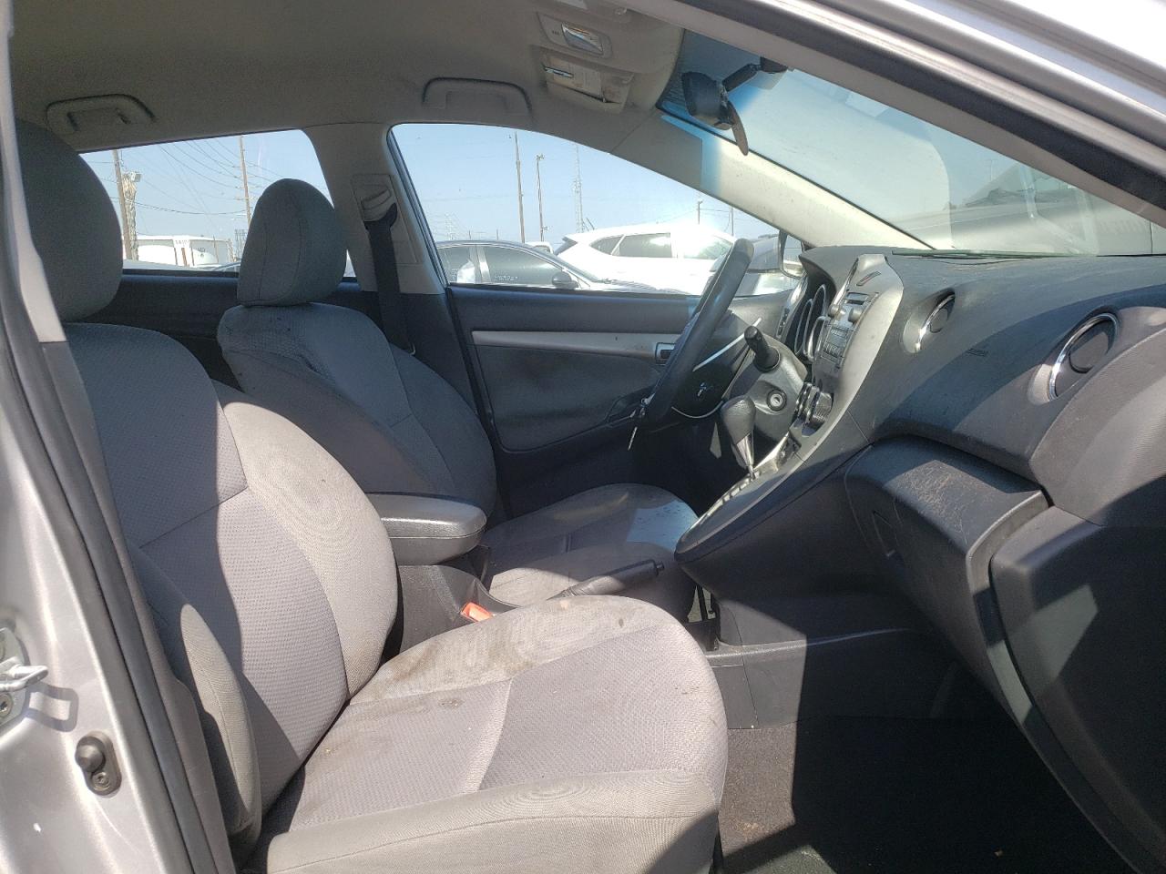 Photo 5 from auction – 2010 TOYOTA COROLLA MA with VIN 2T1KU4EE6AC481548