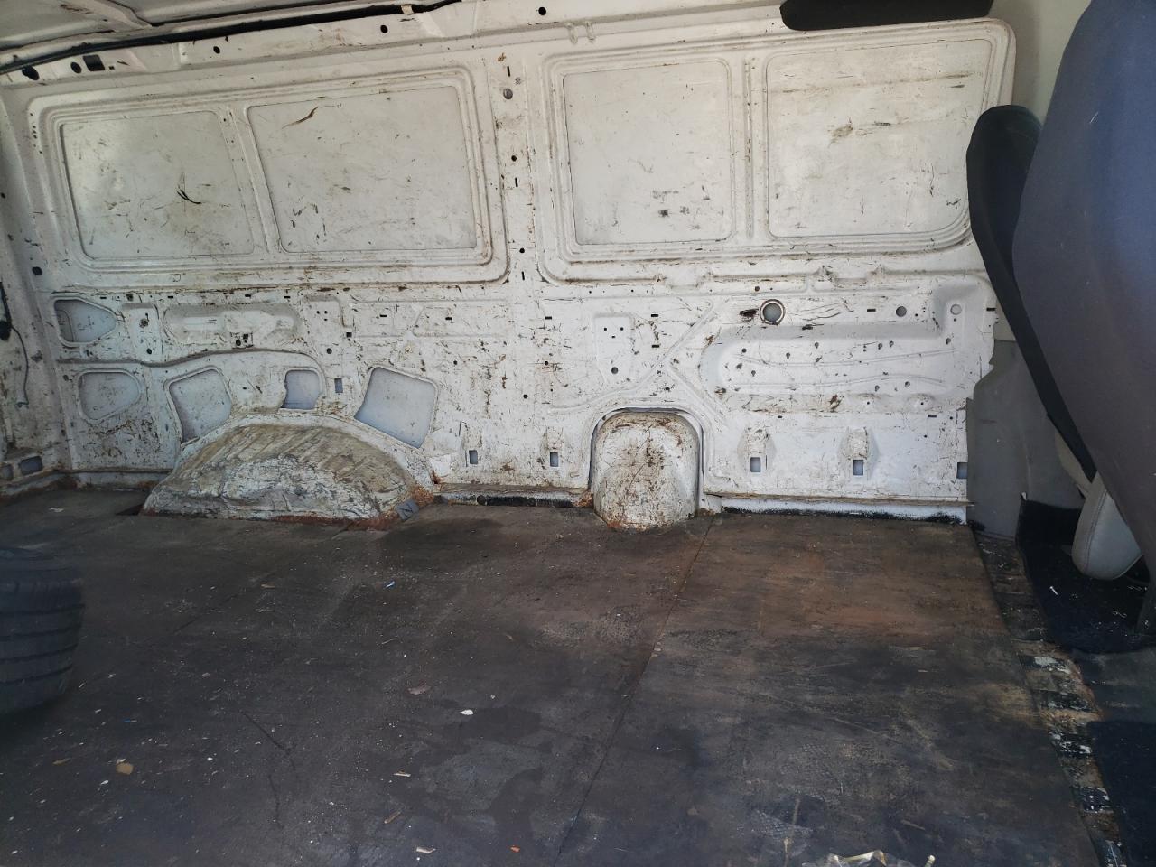 Photo 6 from auction – 2006 FORD ECONOLINE with VIN 1FTNE24W16DA86339