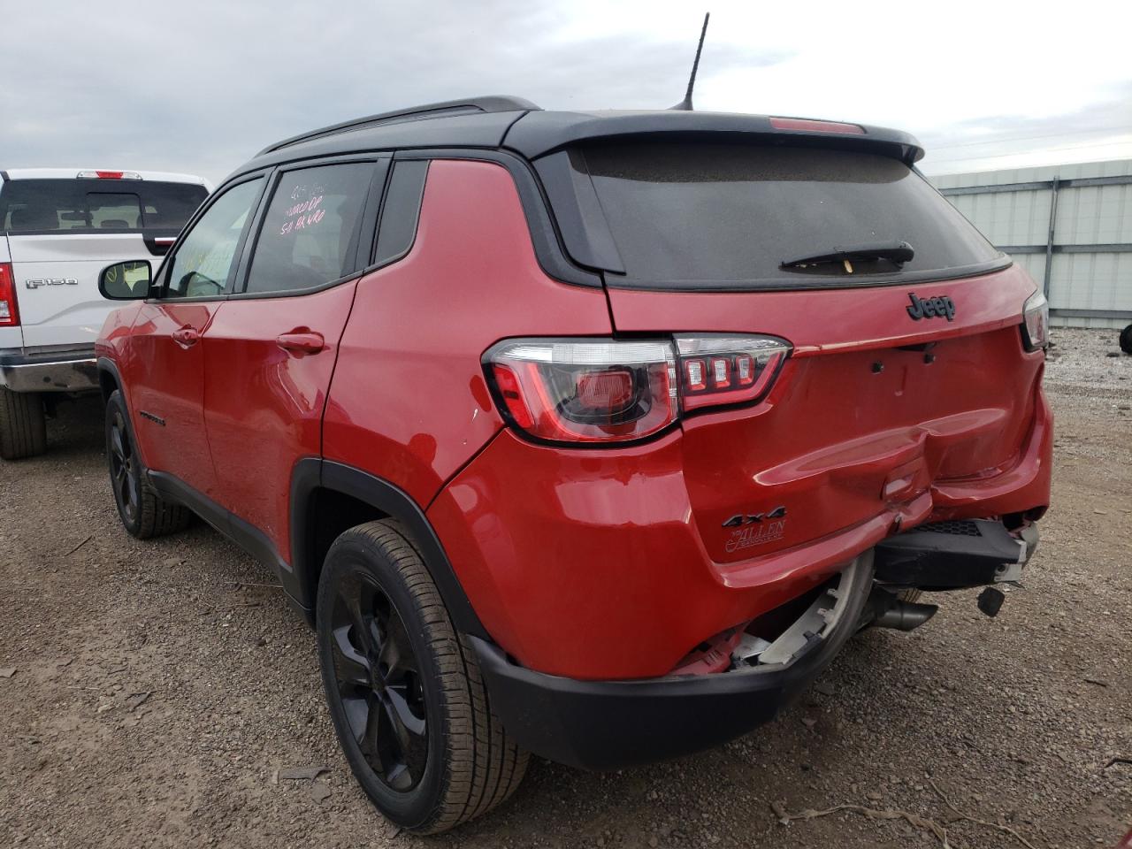 Photo 3 from auction – 2018 JEEP COMPASS LA with VIN 3C4NJDBB2JT395280