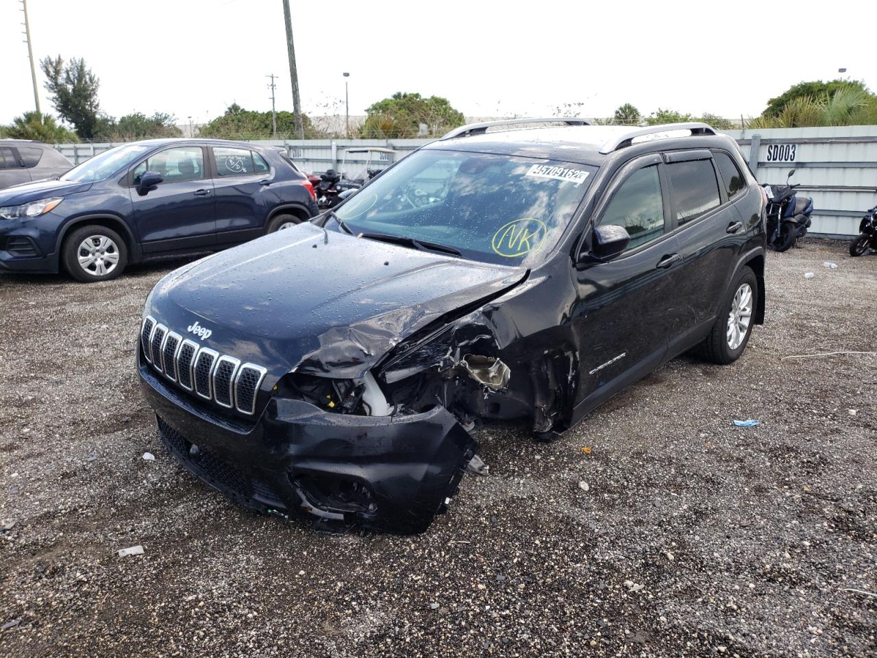 Photo 2 from auction – 2021 JEEP CHEROKEE L with VIN 1C4PJMCB9MD110155