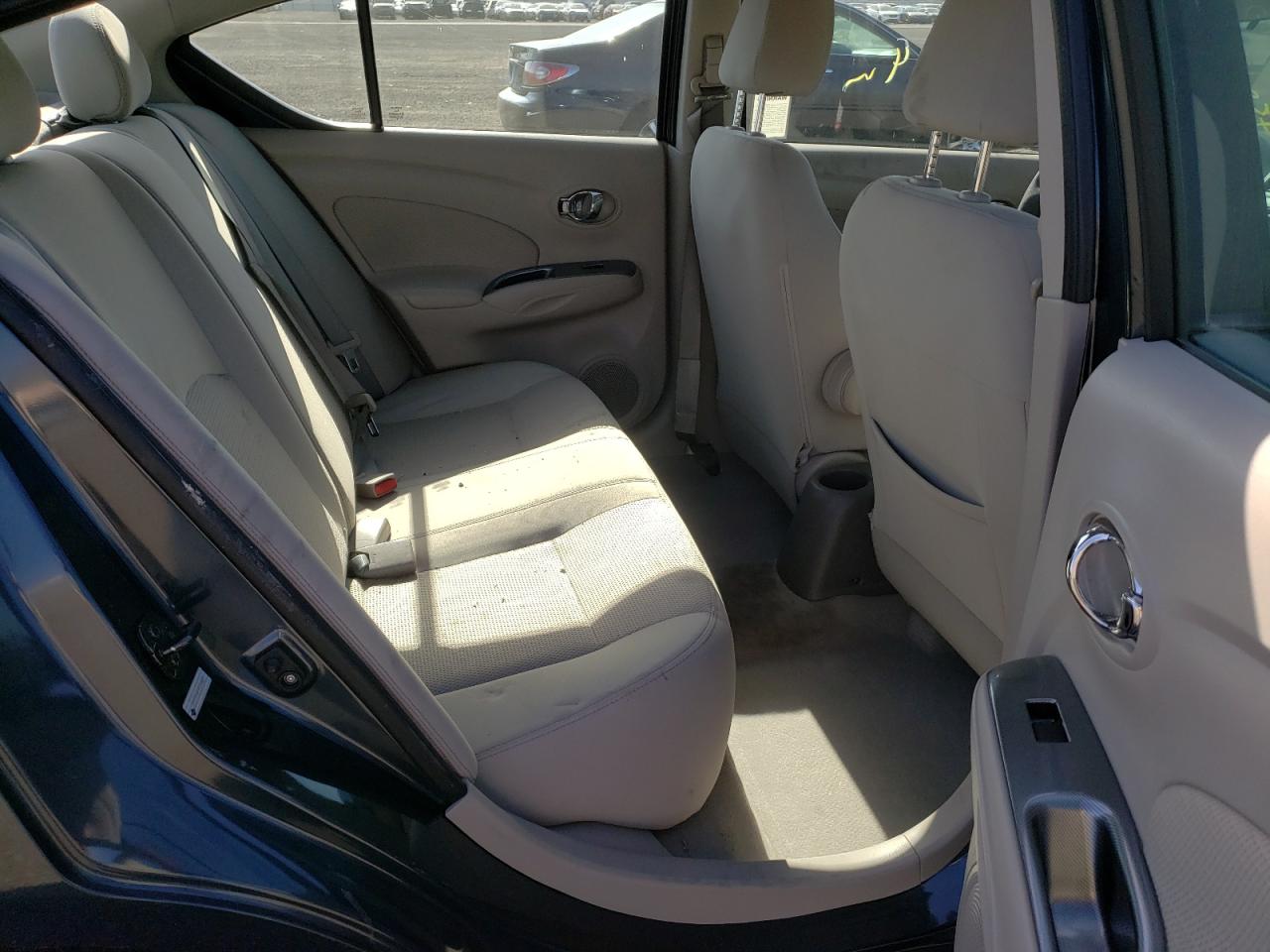 Photo 6 from auction – 2015 NISSAN VERSA S with VIN 3N1CN7AP0FL834402