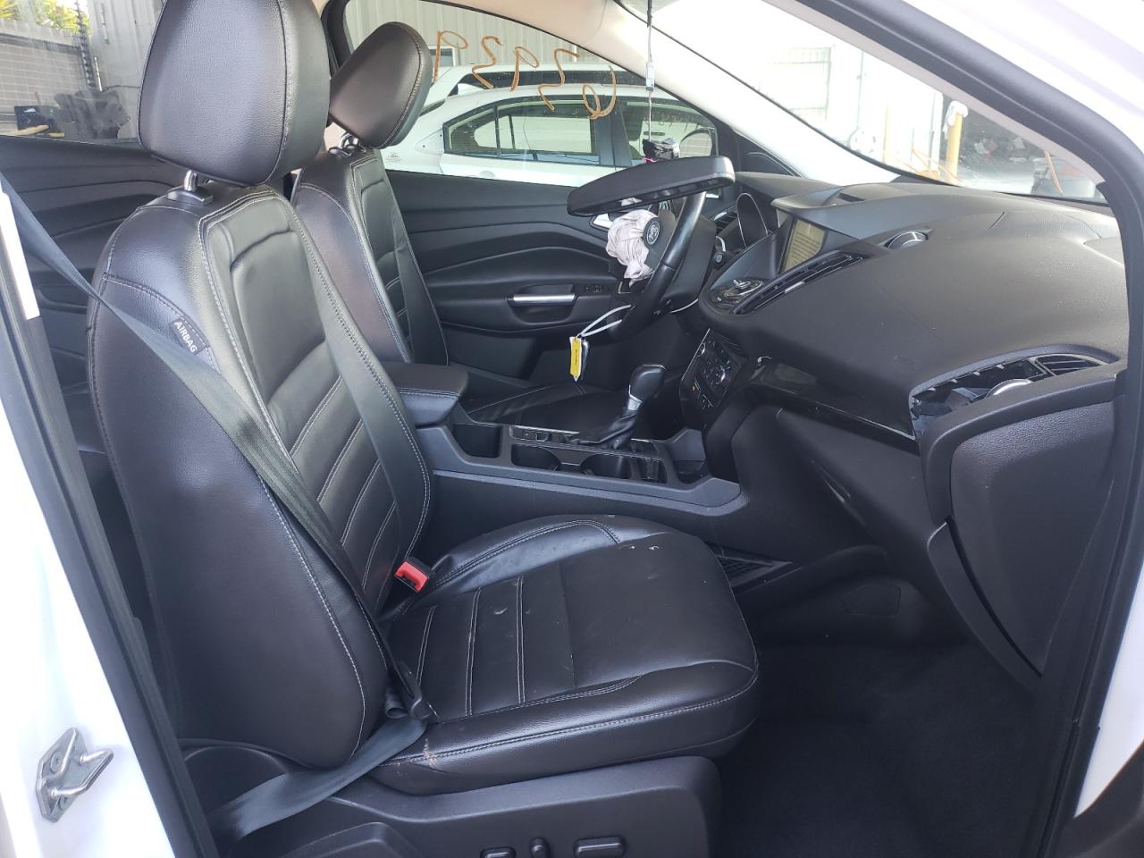 Photo 5 from auction – 2017 FORD ESCAPE TIT with VIN 1FMCU0J96HUE86764