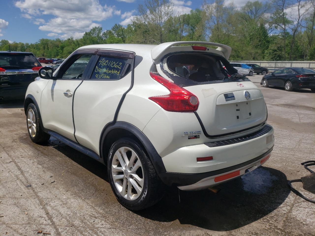 Photo 3 from auction – 2011 NISSAN JUKE S with VIN JN8AF5MR0BT001986