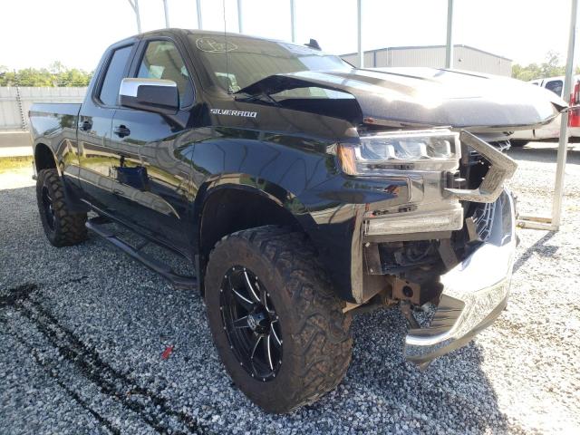 CHEVROLET SILVERADO 2020 with VIN 1GCRYDED5LZ153833 - Photo from auction