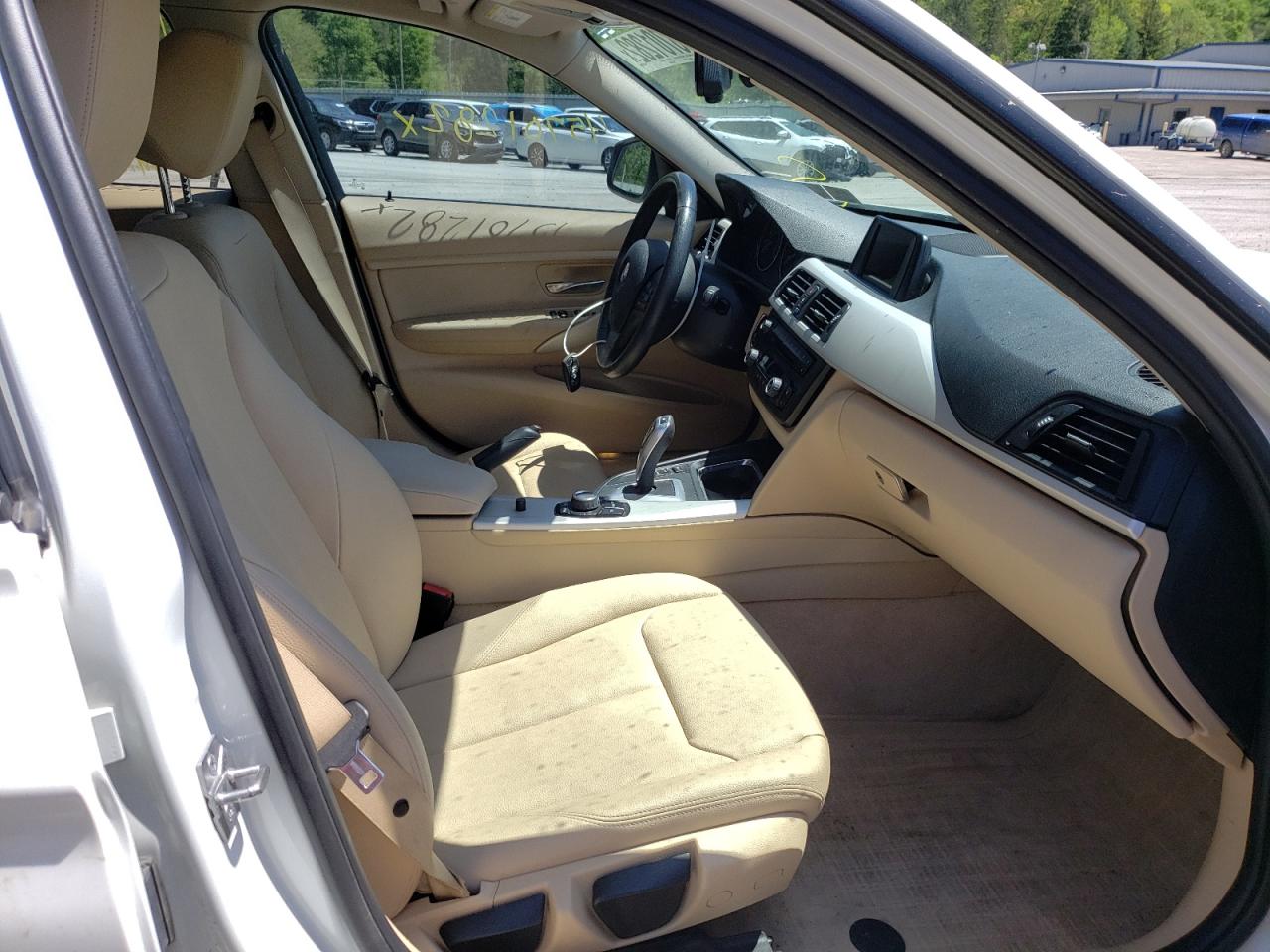 Photo 5 from auction – 2013 BMW 320 I XDRI with VIN WBA3C3C5XDF982066