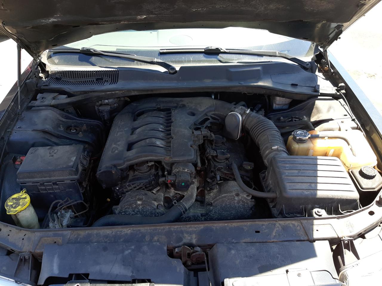 Photo 7 from auction – 2008 CHRYSLER 300 with VIN 2C3LA53G28H320870