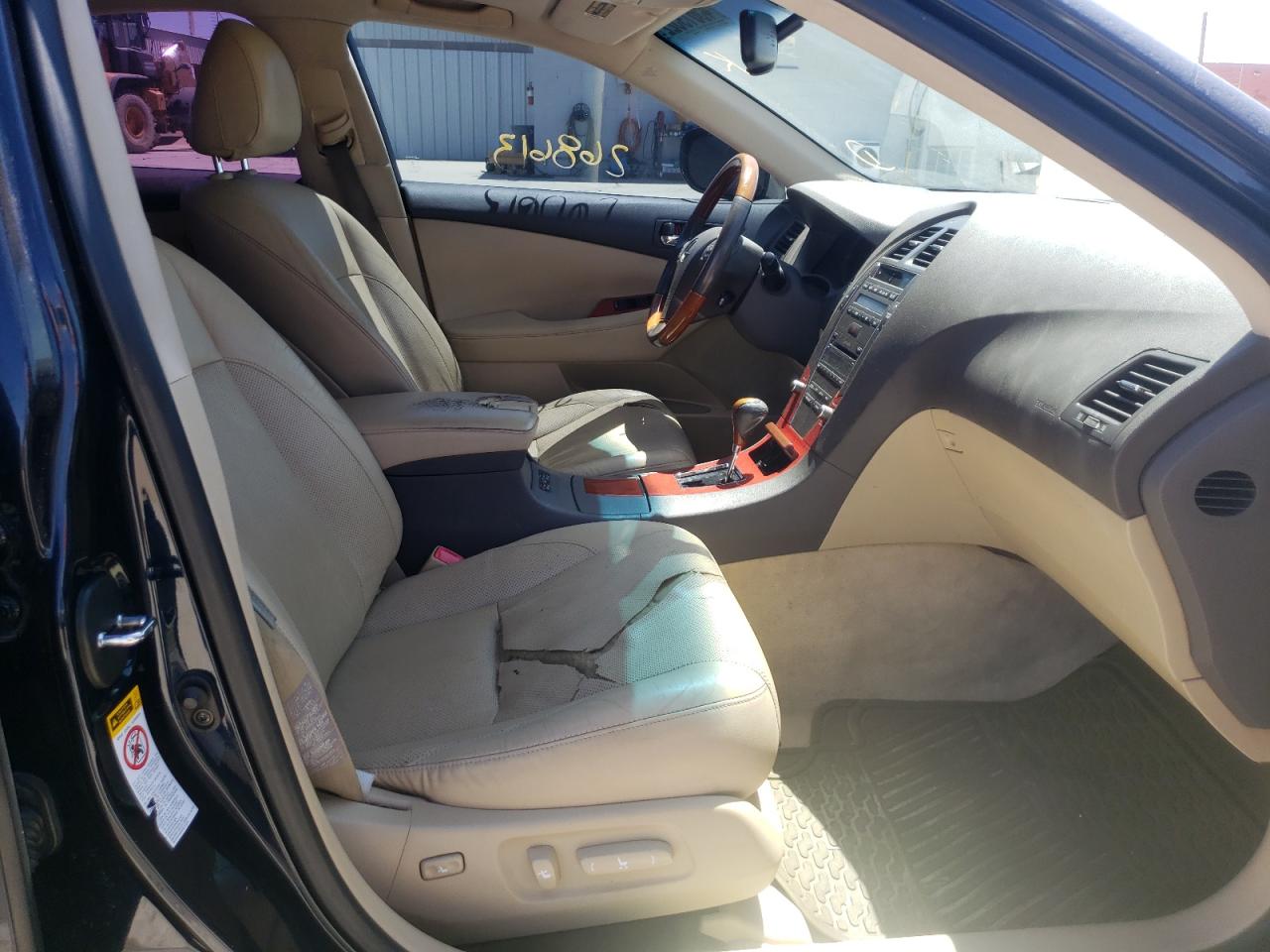 Photo 5 from auction – 2007 LEXUS ES 350 with VIN JTHBJ46G772028456