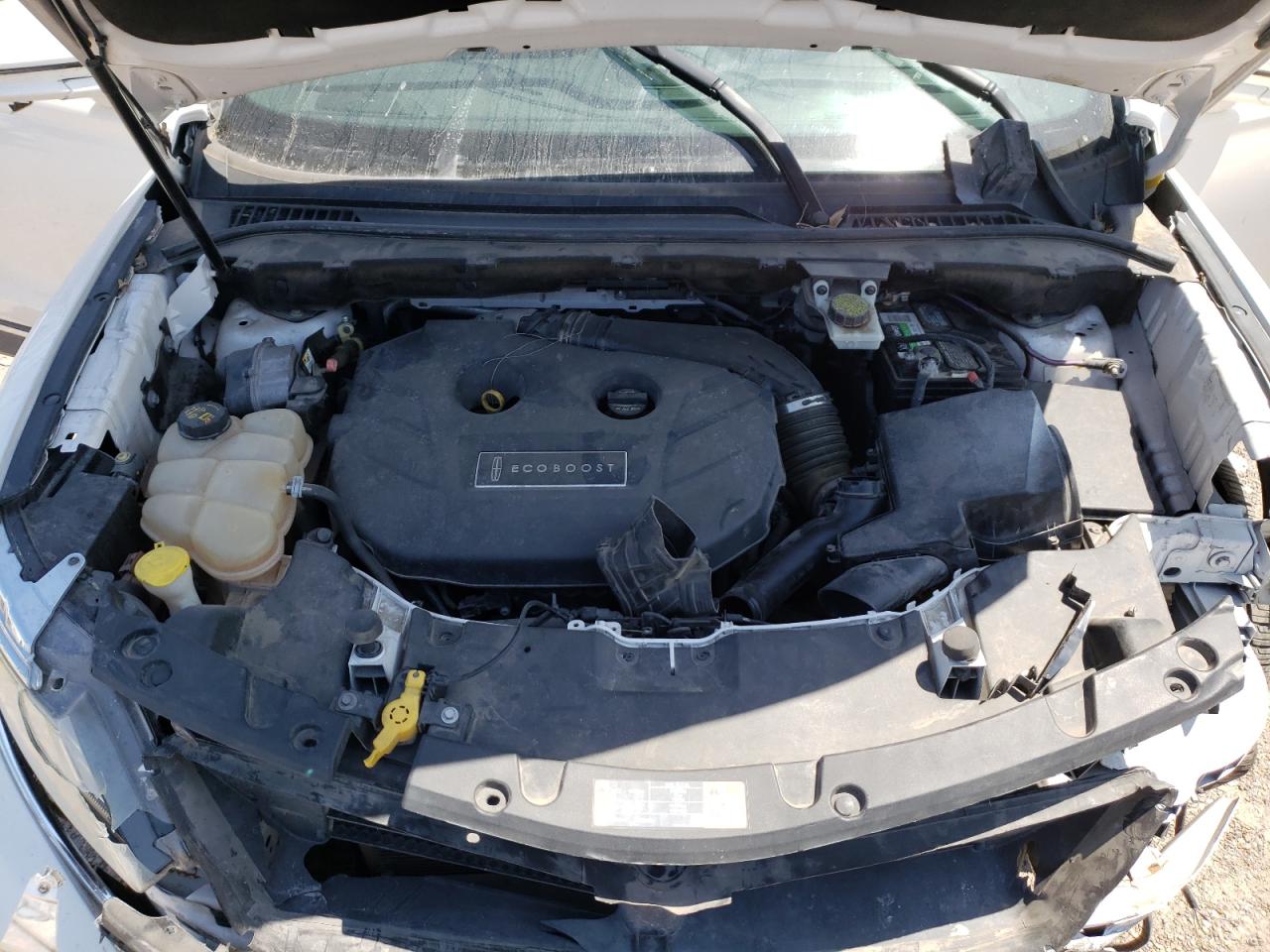 Photo 7 from auction – 2015 LINCOLN MKC with VIN 5LMCJ1A92FUJ26738