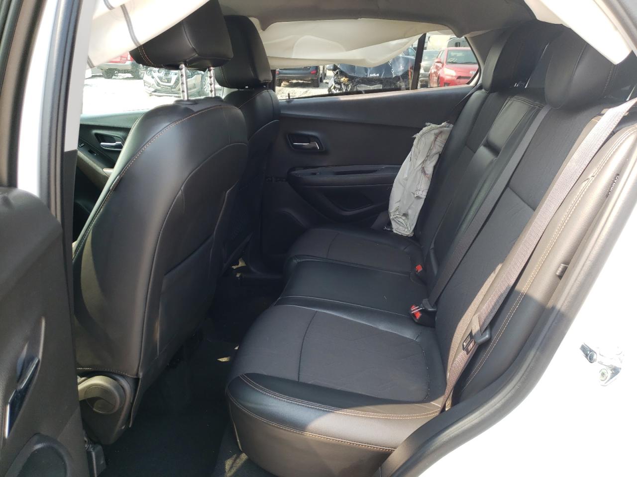 Photo 6 from auction – 2018 CHEVROLET TRAX 1LT with VIN KL7CJLSB2JB719683