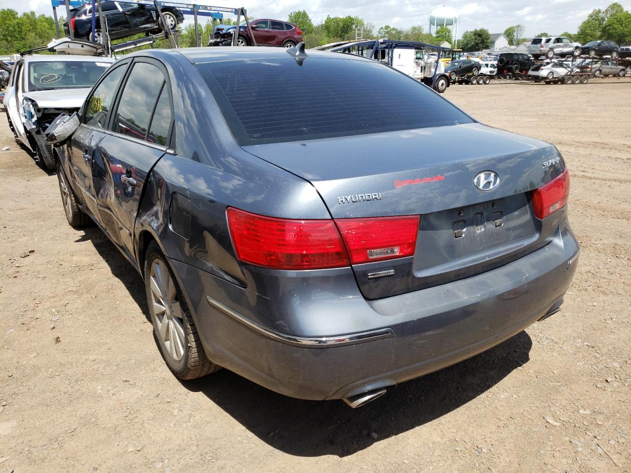Photo 3 from auction – 2009 HYUNDAI SONATA SE with VIN 5NPEU46F19H453394