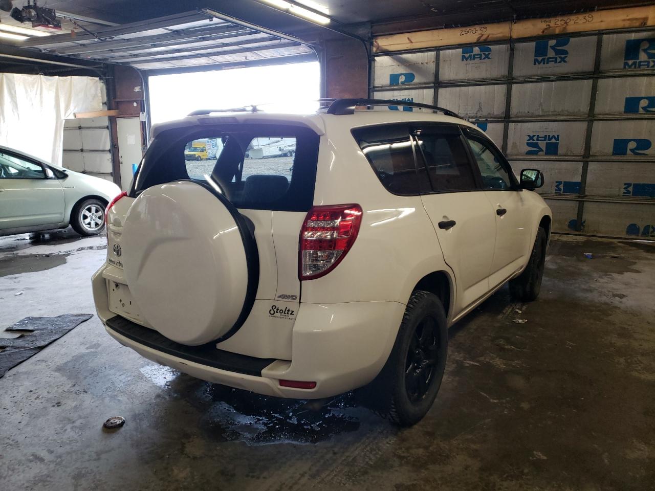Photo 4 from auction – 2010 TOYOTA RAV4 with VIN 2T3BF4DV7AW061945