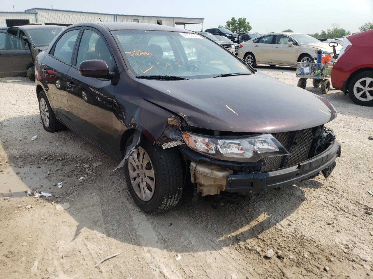 KIA FORTE EX 2011 with VIN KNAFU4A20B5360586 - Photo from auction