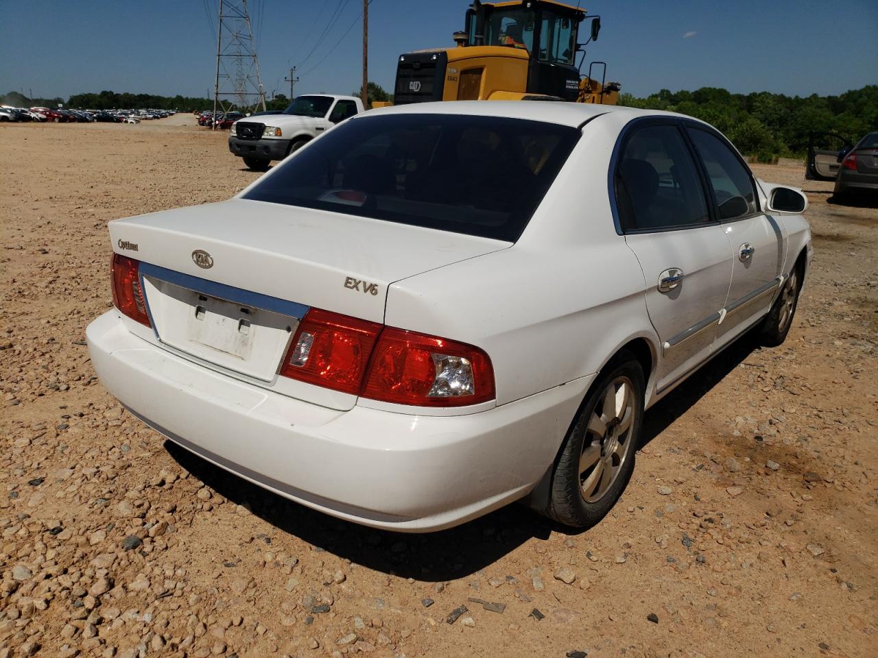 Photo 4 from auction – 2006 KIA OPTIMA LX with VIN KNAGD128565443751