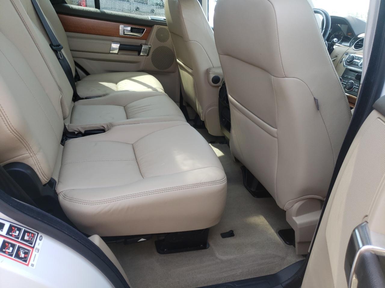 Photo 6 from auction – 2013 LAND ROVER LR4 HSE LU with VIN SALAK2D47DA671648