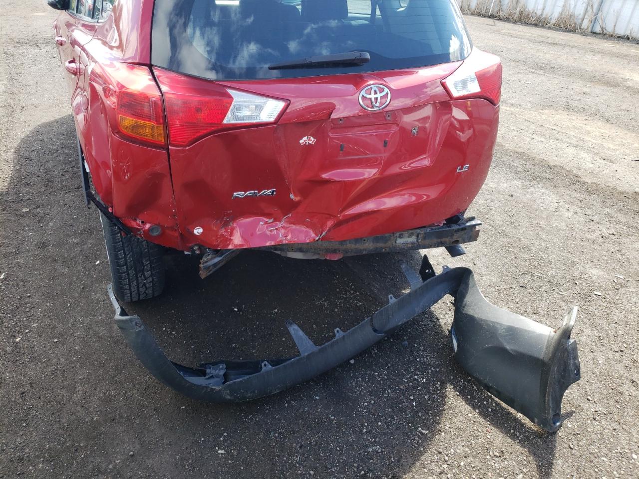 Photo 9 from auction – 2015 TOYOTA RAV4 LE with VIN 2T3ZFREV9FW131060