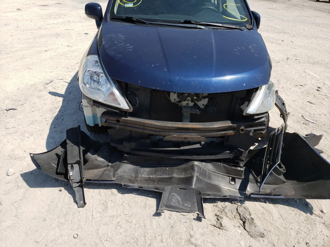 Фото 9 с аукциона – 2011 NISSAN VERSA S с VIN 3N1BC1AP5BL475539