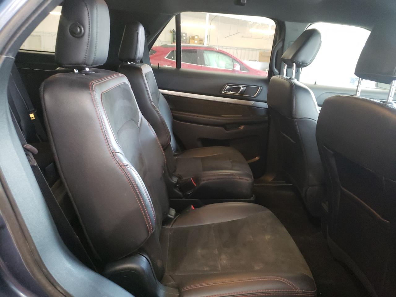 Foto 6 de la subasta – 2019 FORD EXPLORER X con VIN 1FM5K8D86KGA89299