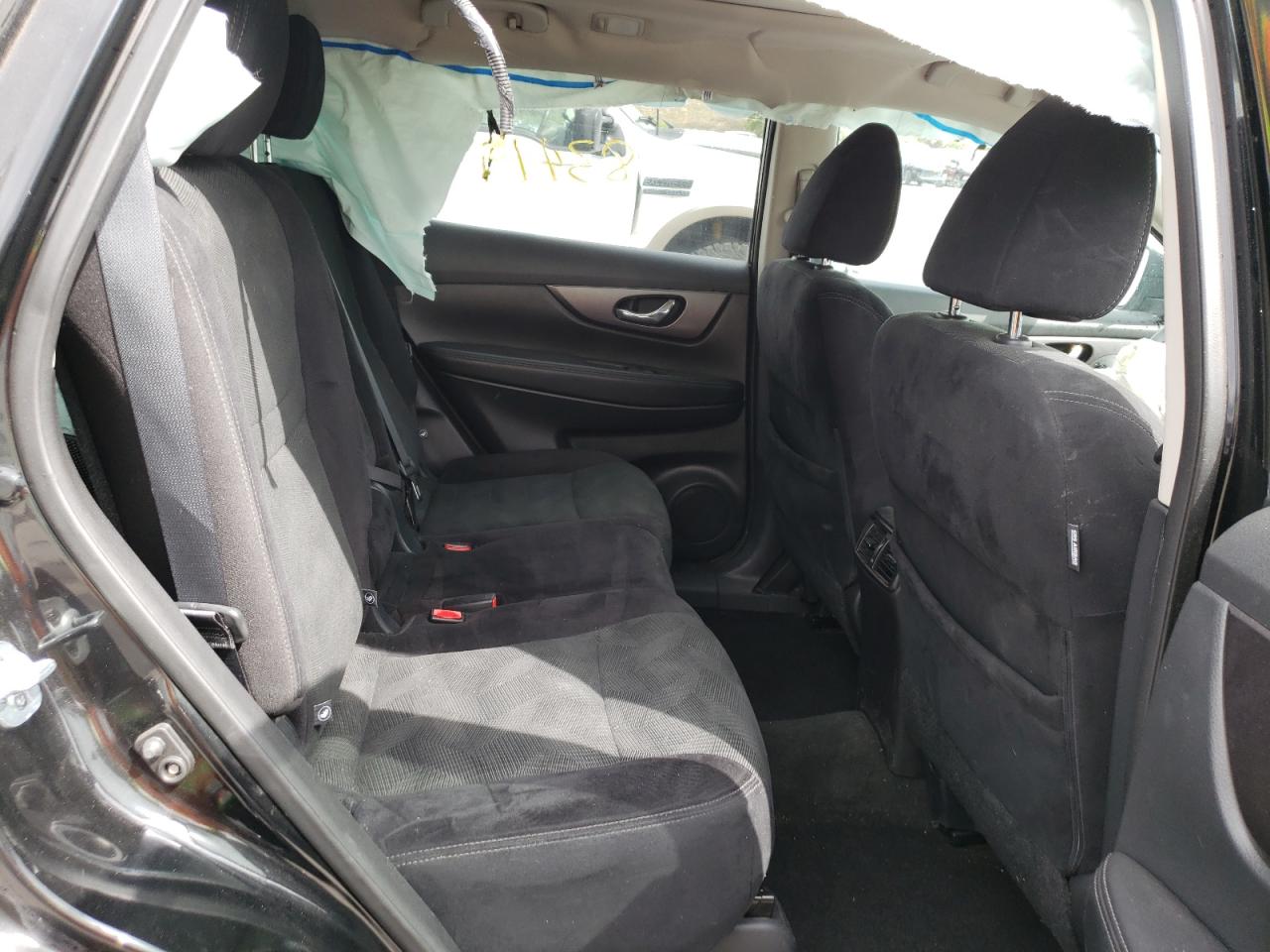 Photo 6 from auction – 2016 NISSAN ROGUE S with VIN 5N1AT2MVXGC862451