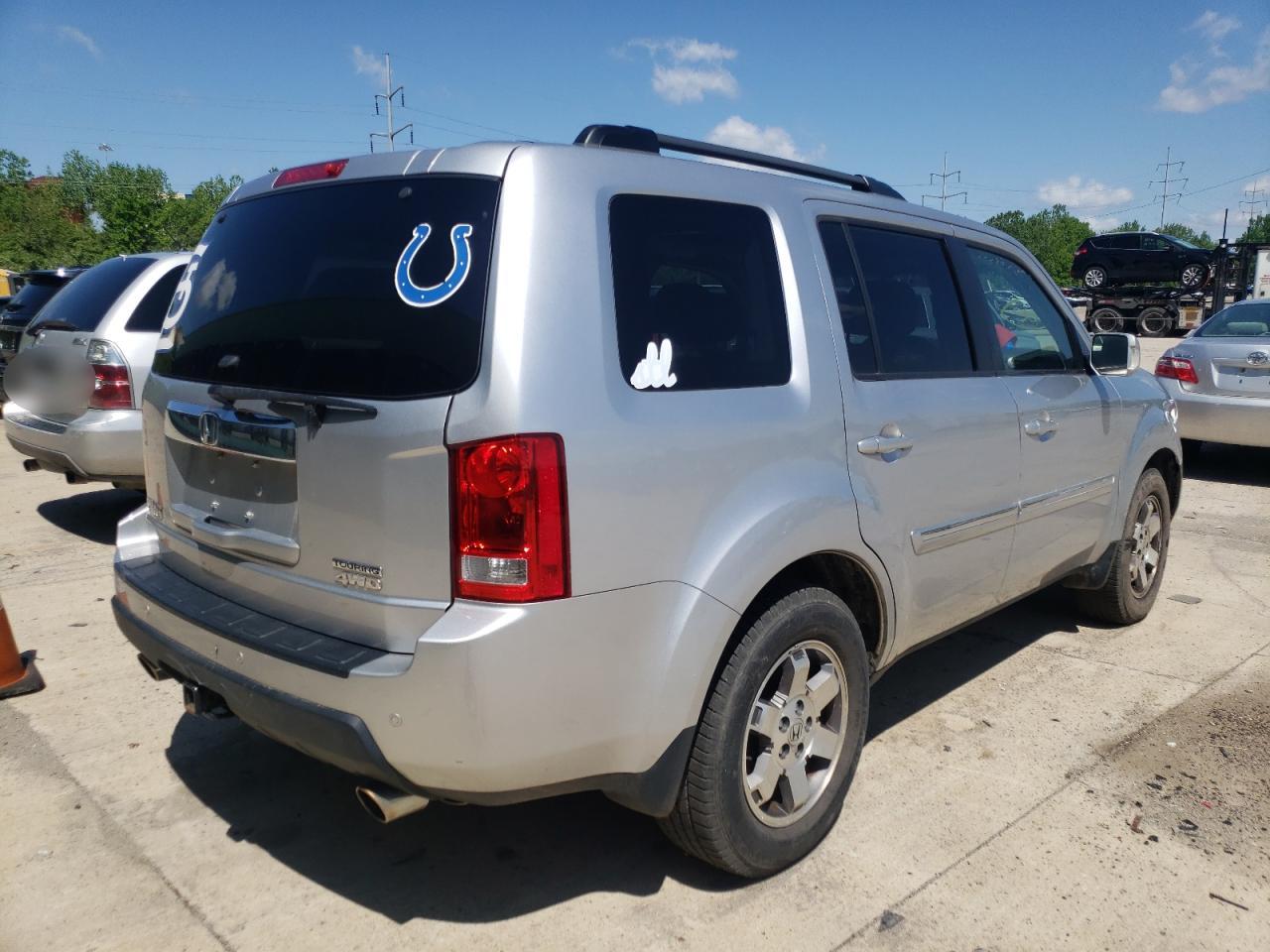 Photo 4 from auction – 2011 HONDA PILOT TOUR with VIN 5FNYF4H92BB004714