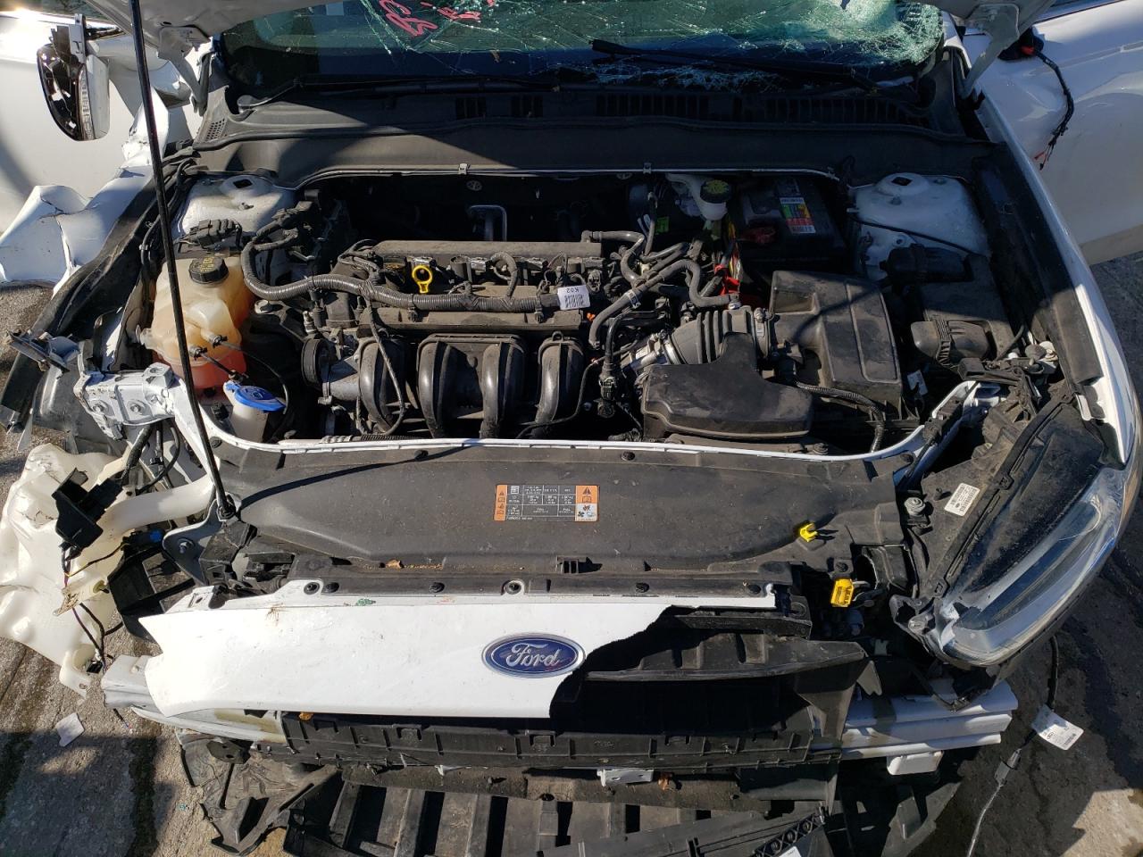 Photo 7 from auction – 2016 FORD FUSION SE with VIN 3FA6P0H73GR233619