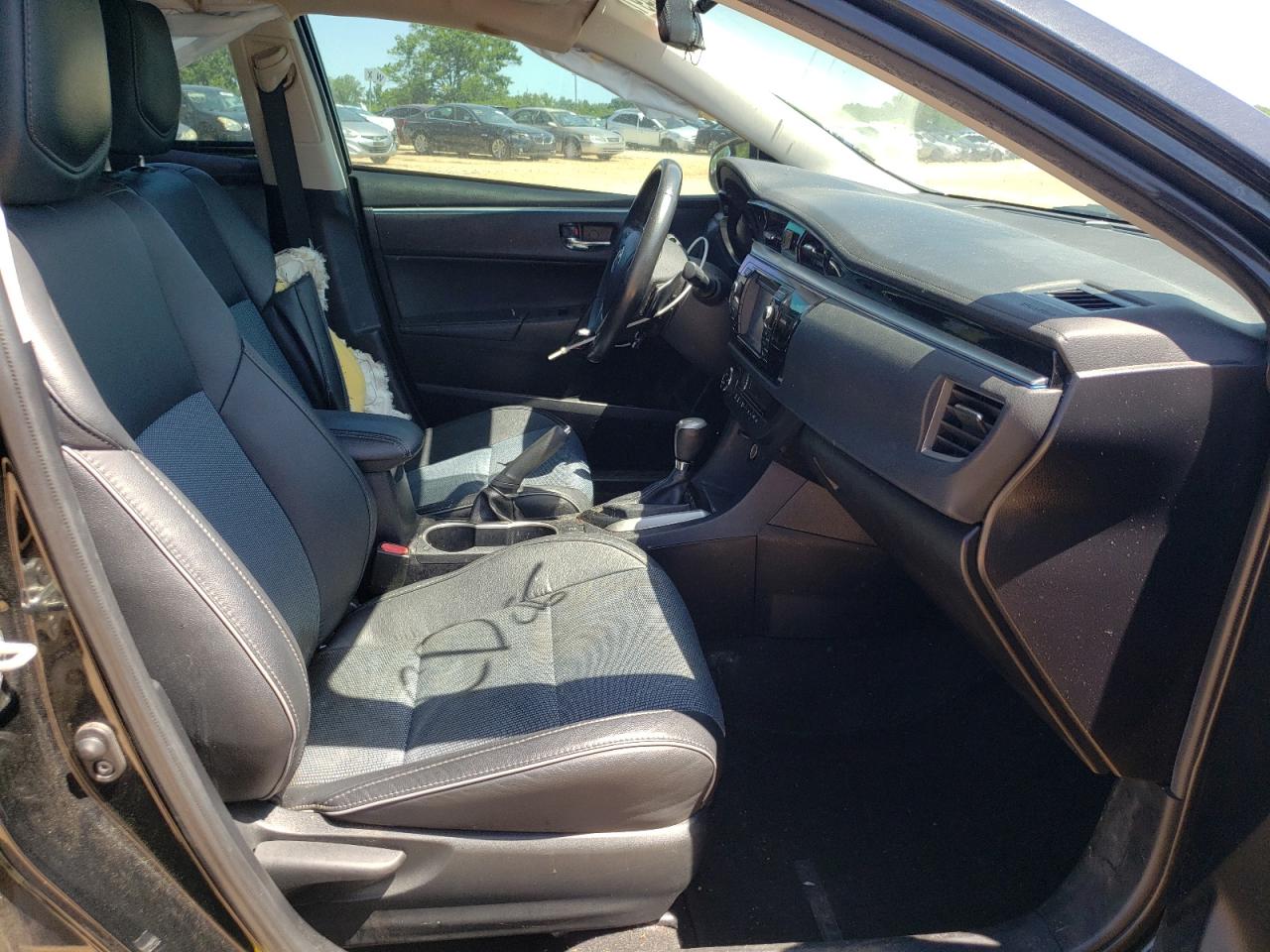 Photo 5 from auction – 2014 TOYOTA COROLLA L with VIN 2T1BURHE1EC108934