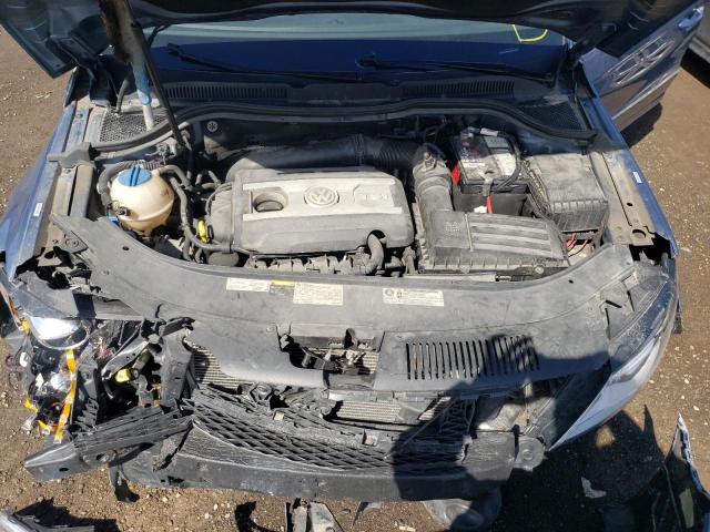 Photo 7 from auction – 2016 VOLKSWAGEN CC BASE with VIN WVWBN7AN5GE500682