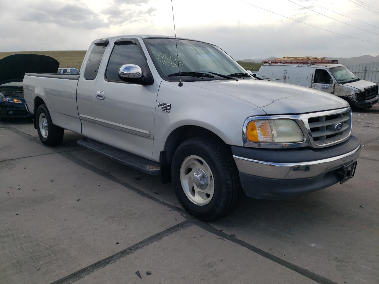 FORD F150 2001 with VIN 1FTRX17WX1KB07257 - Photo from auction