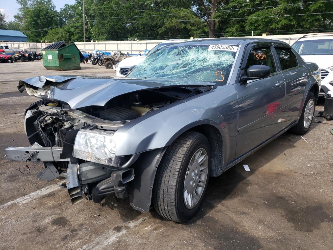 Photo 2 from auction – 2006 CHRYSLER 300 with VIN 2C3KA43R36H472029