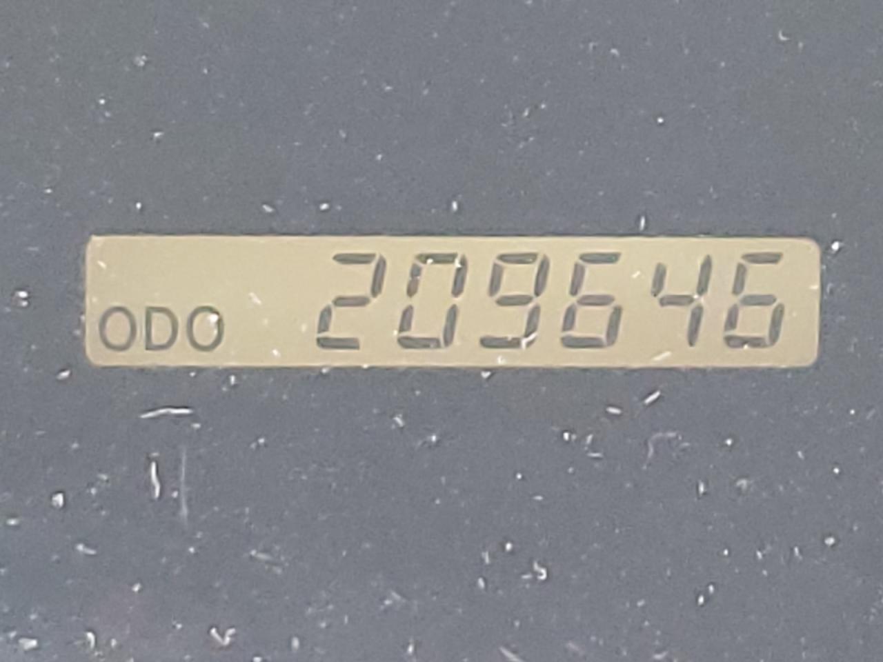 Photo 8 from auction – 2000 LEXUS RX 300 with VIN JT6HF10U2Y0126020
