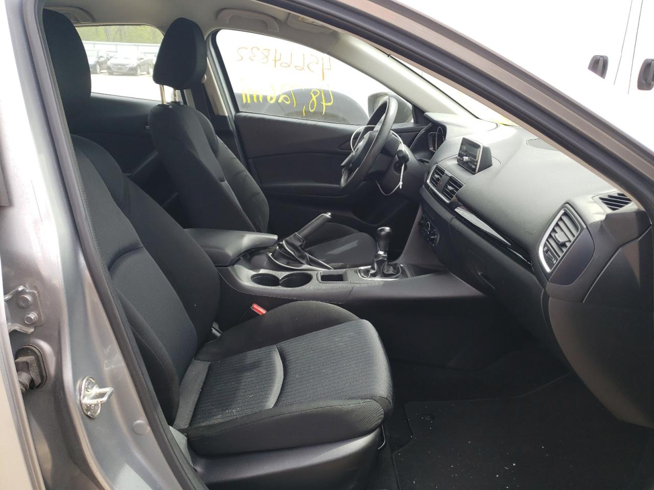 Photo 5 from auction – 2014 MAZDA 3 SV with VIN JM1BM1T74E1191886