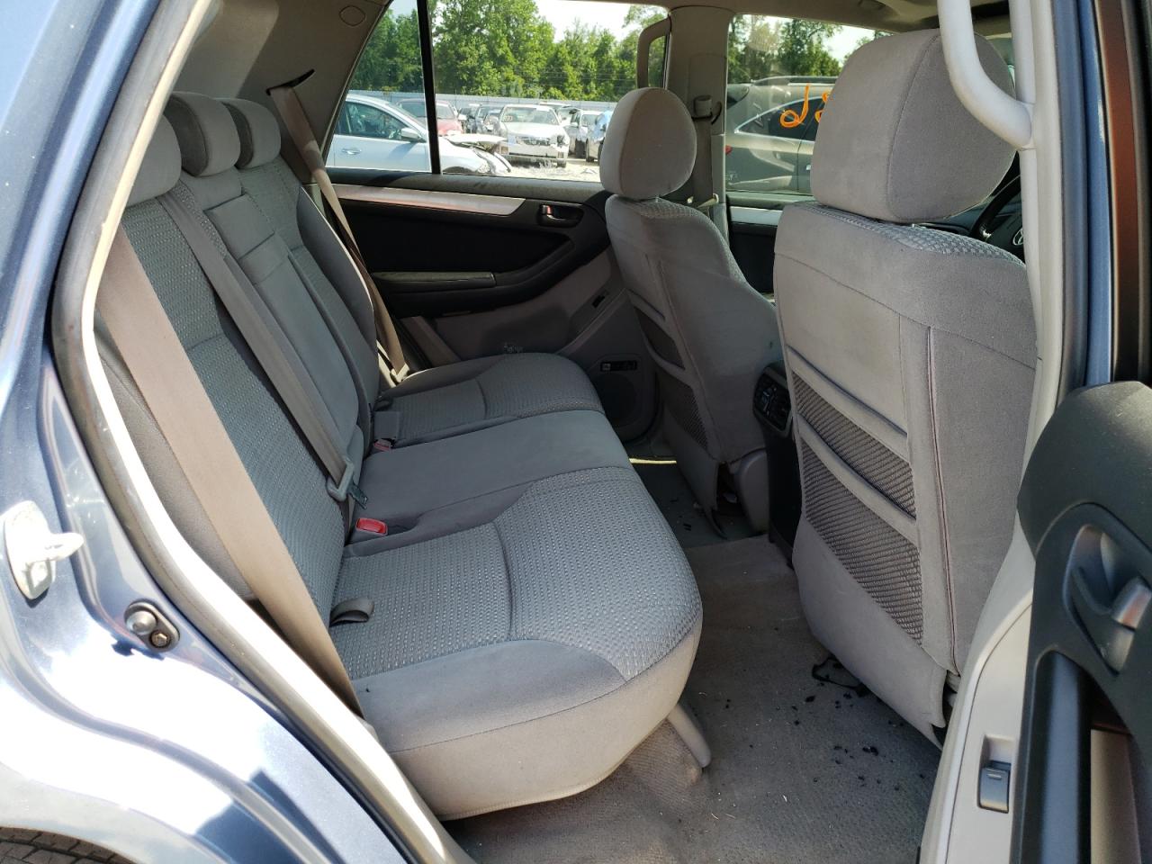 Photo 6 from auction – 2004 TOYOTA 4RUNNER SR with VIN JTEBU14R640036885