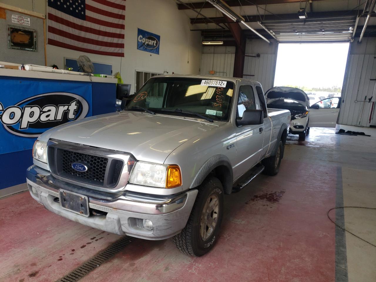 Photo 2 from auction – 2005 FORD RANGER SUP with VIN 1FTZR45E35PA49104